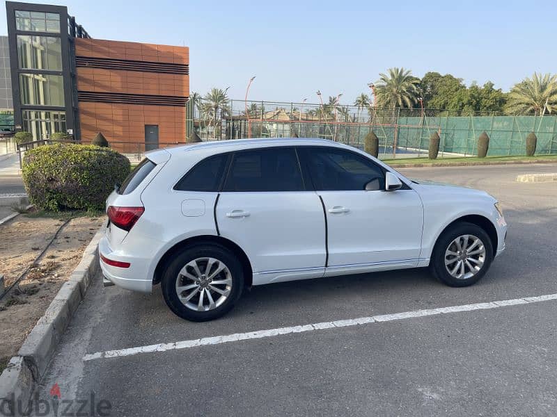 Audi Q5 2013 - Exellent Condition - 2450 R. O Urgent Sell 1