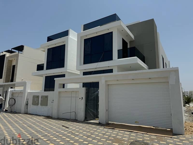 Luxury Villa in Bosher Hights with privet Pool and lift and ducted Ac 0