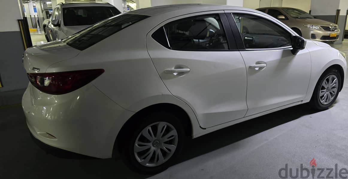 Mazda 2 2016 1