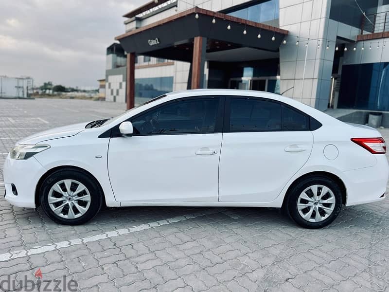 Toyota Yaris 2014 9