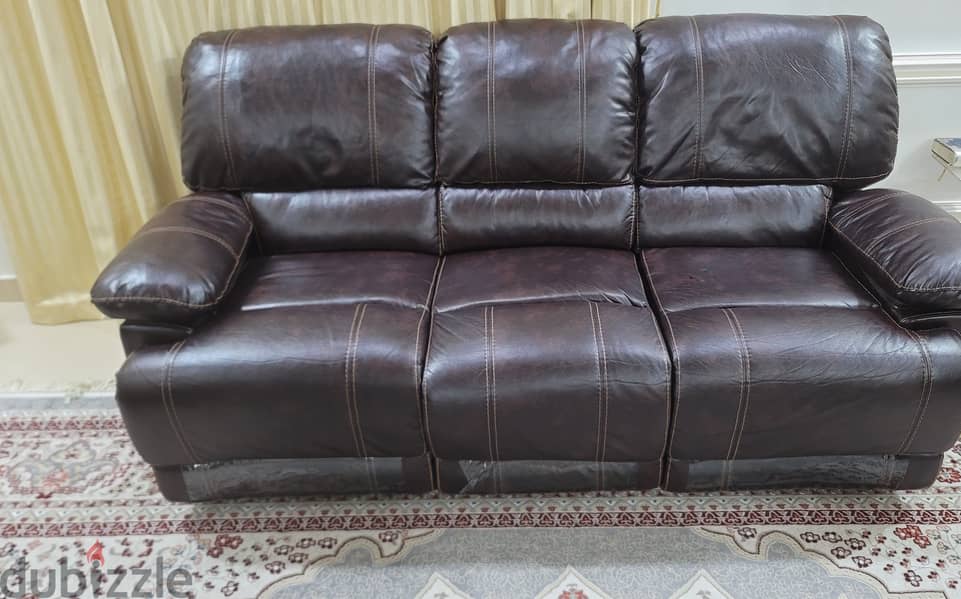 Leather Recliners/Sofas 2x 3 seater & 2x 2 seater with cup holders 2