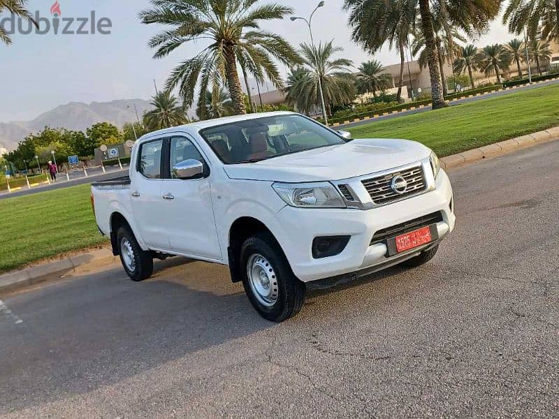 nissan navara pickup model 2018 good condition for sale 14