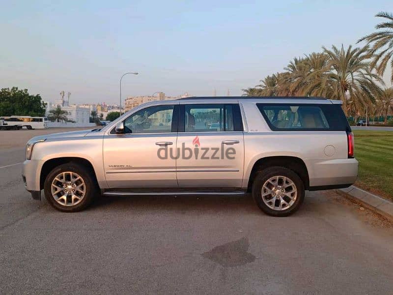 GMC Yukon XL model 2018 "OMAN GCC" good condition for sale 2