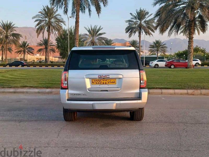 GMC Yukon XL model 2018 "OMAN GCC" good condition for sale 5