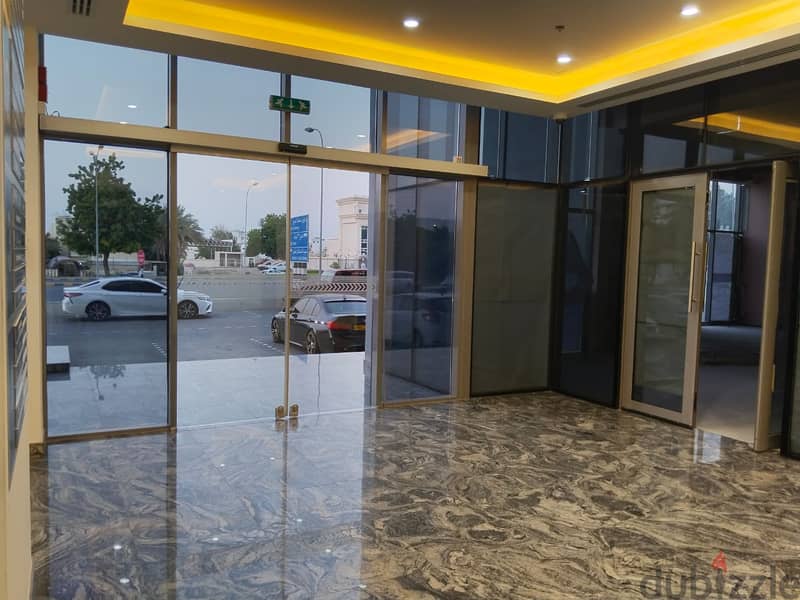 3Me10 Open space offices, perfect location in MQ 2