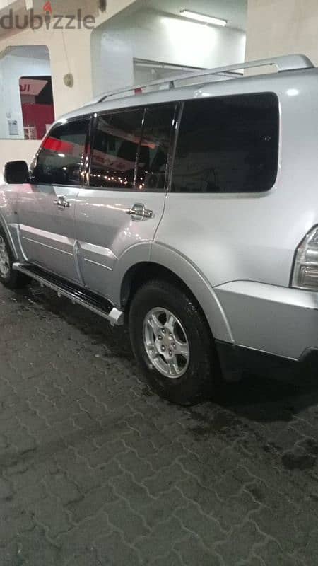 Mitsubishi Pajero 2008 1