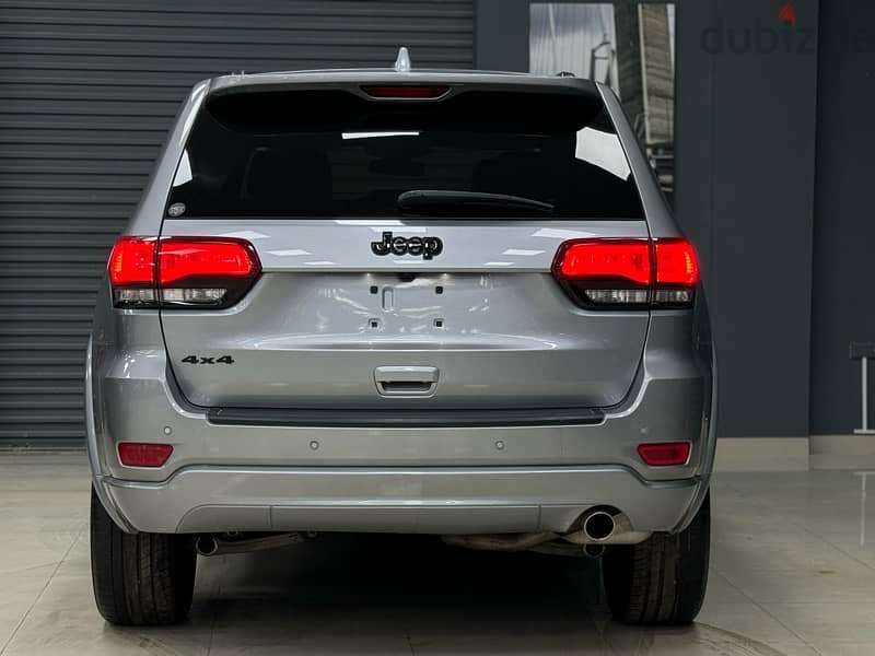 Jeep Cherokee 2021 4