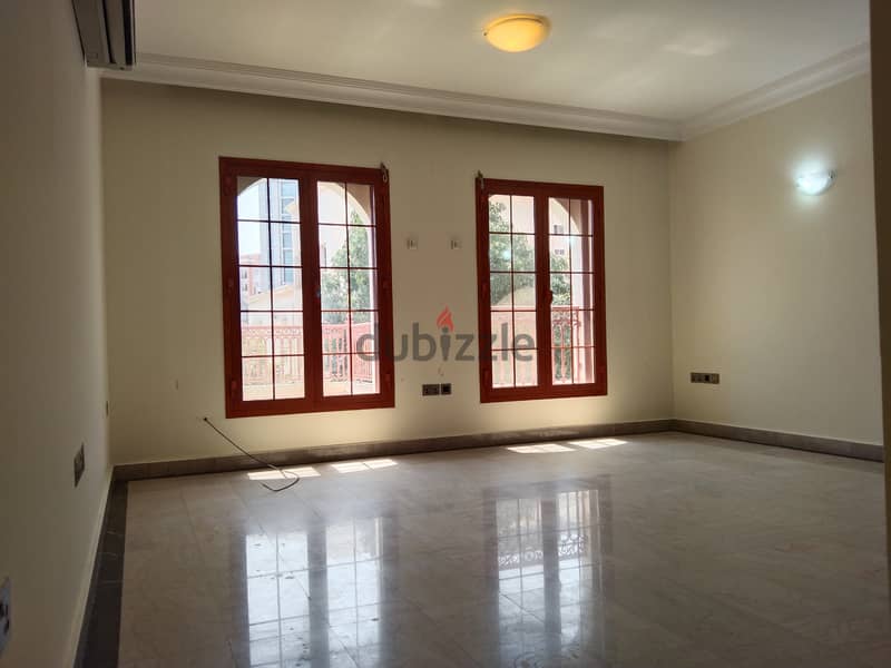 2Me1-5BHK luxury Villa for rent in Ghobra near to 18-November street 10