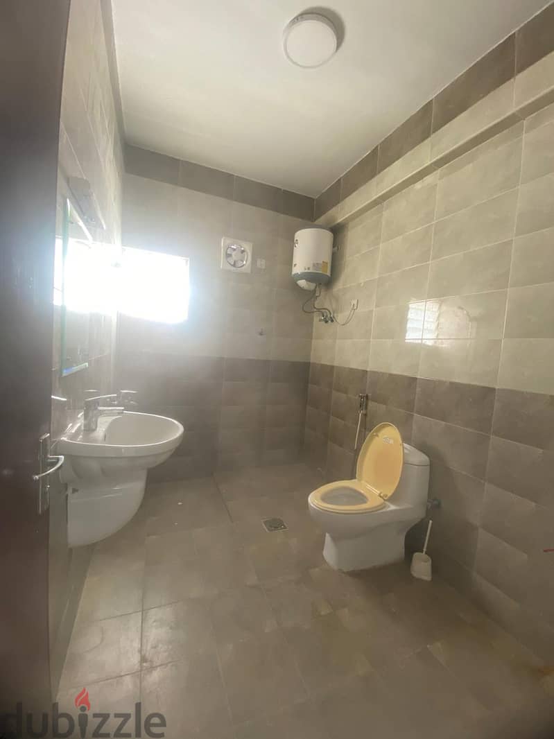 6Me18-Cozy 2bhk flat for rent in Qurum 6