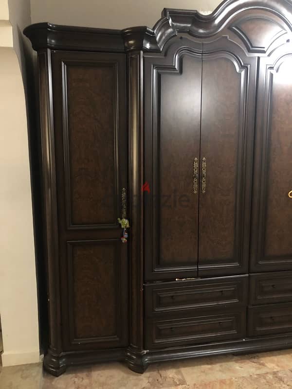 [URGENT] Large brown wooden cabinet in good condition 2