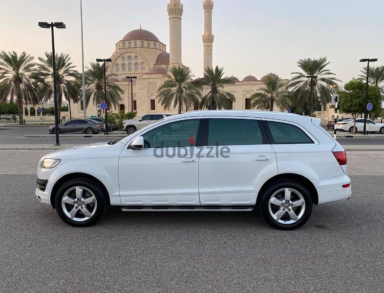 Audi Q7 2013 1