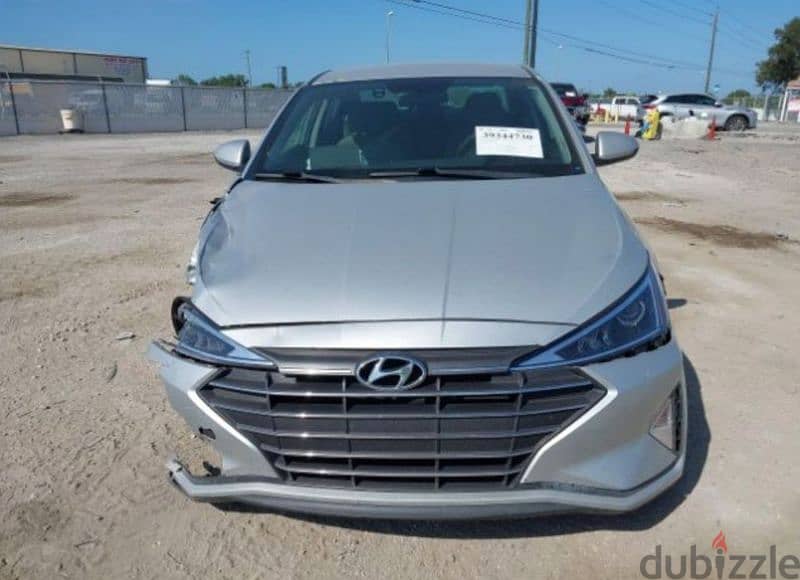 Hyundai Elantra 2019 4