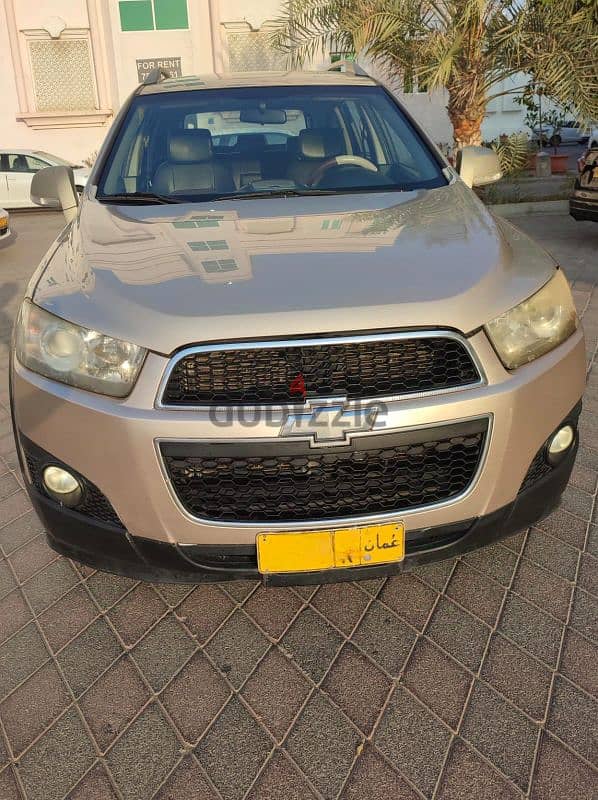 Chevrolet Captiva 2011 2.4 CC family use car 1