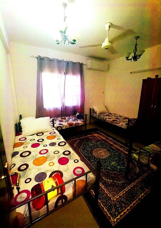 A single master bedroom or a bed space in a sharing room for rent 5