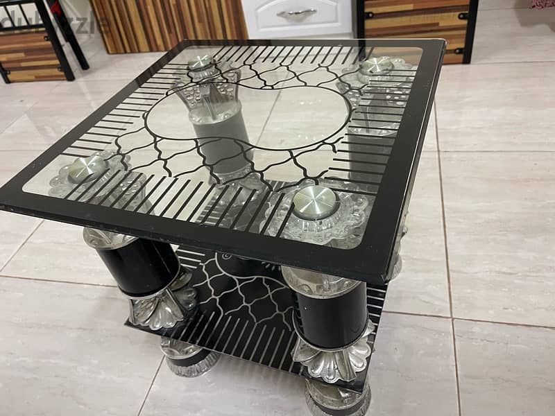 Glass top end table 2