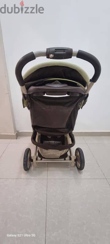 car seat and buggy stroller 2