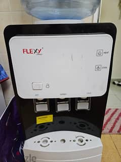 flexy water dispenser 0