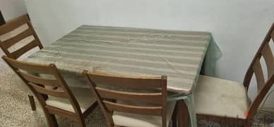 Dining Table with 4 chair 0