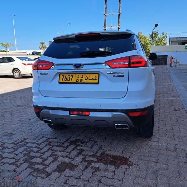 Geely Emgrand X7 Sport 2016 Lady Driven 2