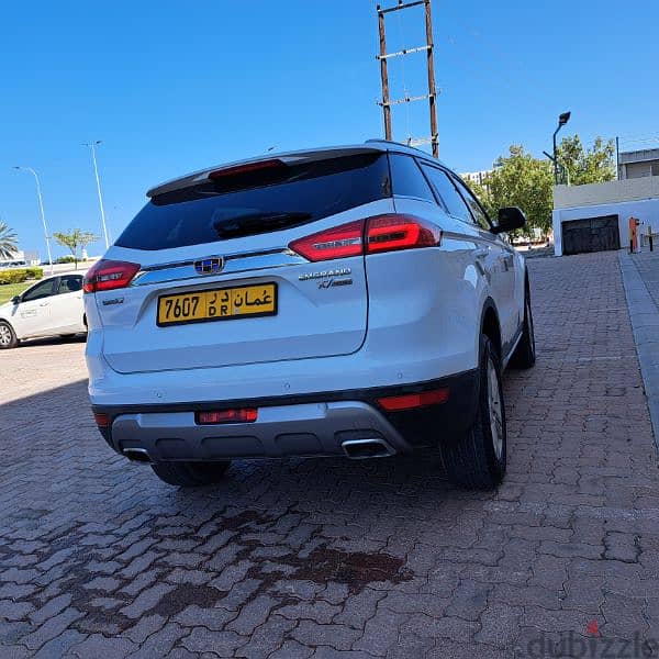 Geely Emgrand X7 Sport 2016 Lady Driven 3