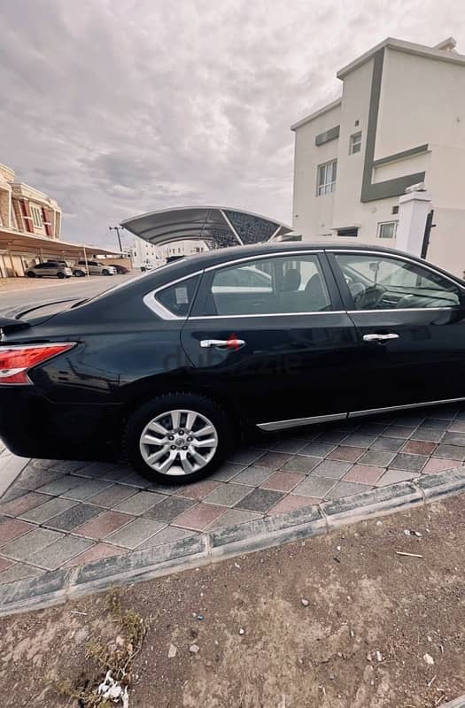 Nissan Altima 2015 Excellent condition 1