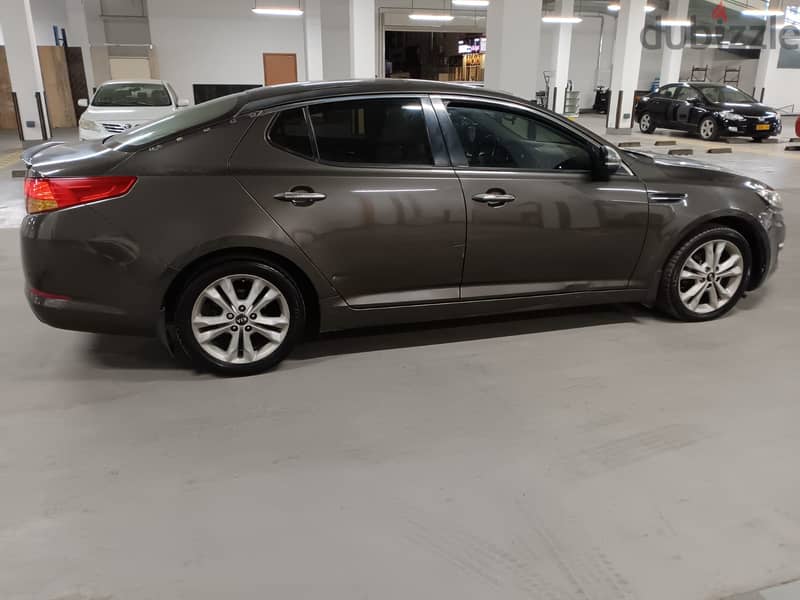 Kia Optima 2011 4