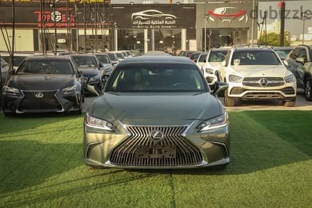 Lexus ES 350 2019