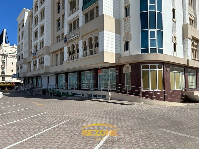 Large Commercial Space for Rent in Azaiba 7