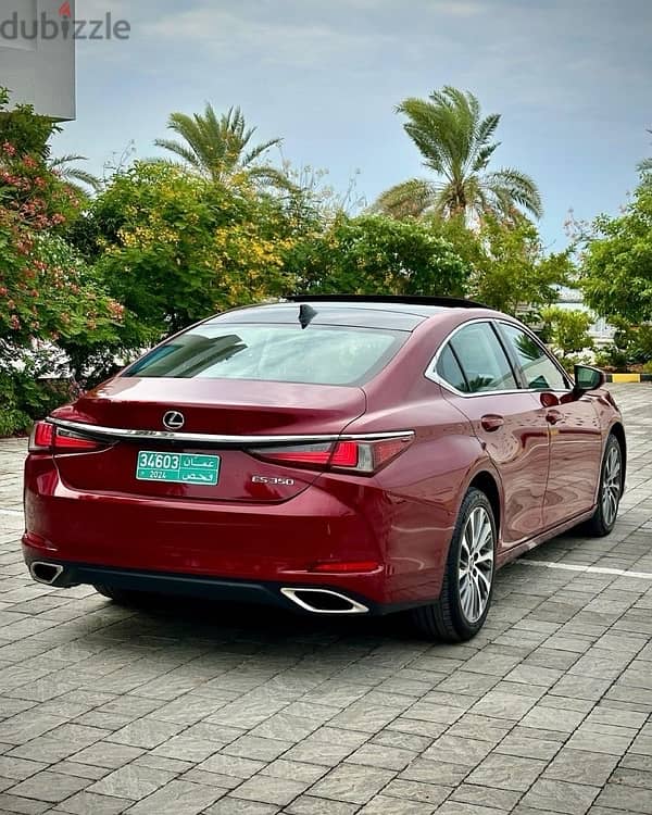 Lexus ES 350 2019 3