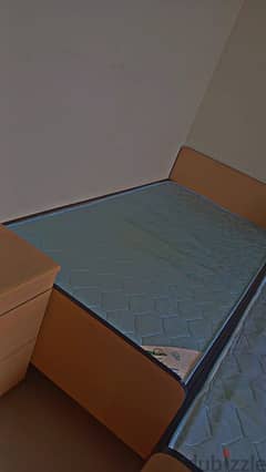 Single Bed With Mattress&Drawer 0