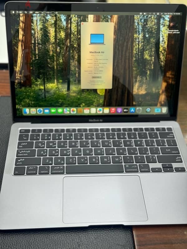 MacBook 2020 with Touch ID 16gb ram 4