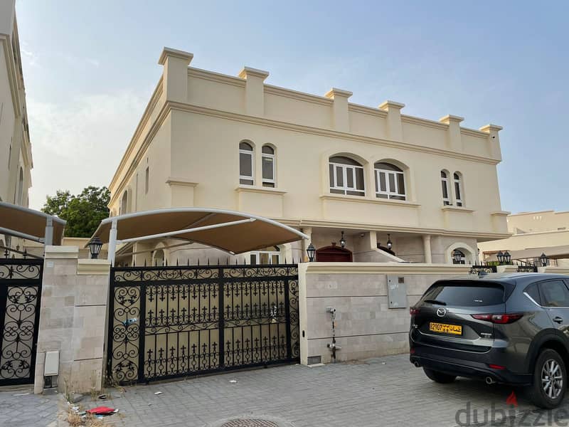 "SR-AZ-403 Villa to let in almawleh north 0