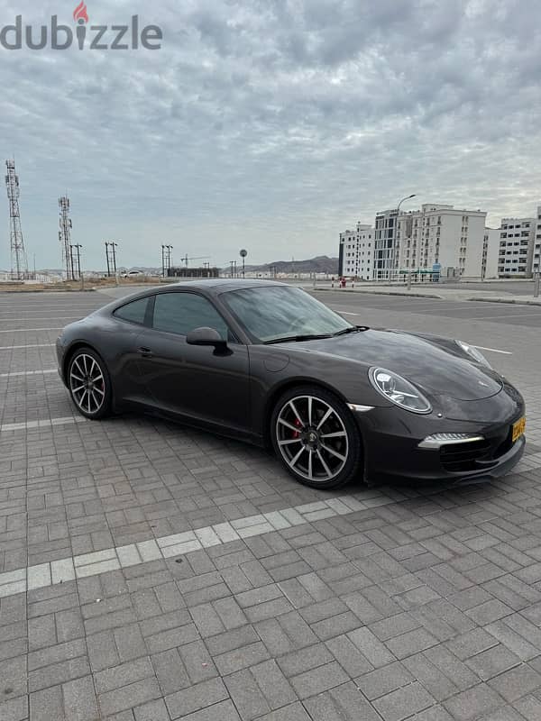 Porsche 911 2012 - Oman agency full service history 10