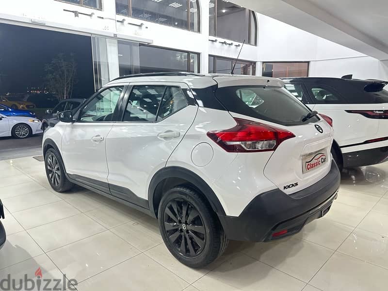 Nissan Kicks 2020 4