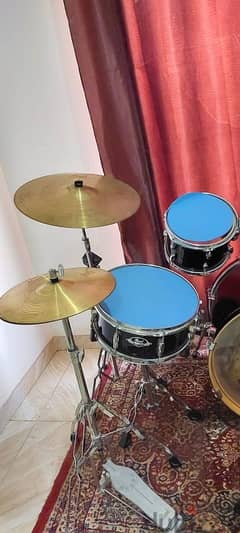 Pearl Make, CX-200 model, original, full drum set for selling. 0