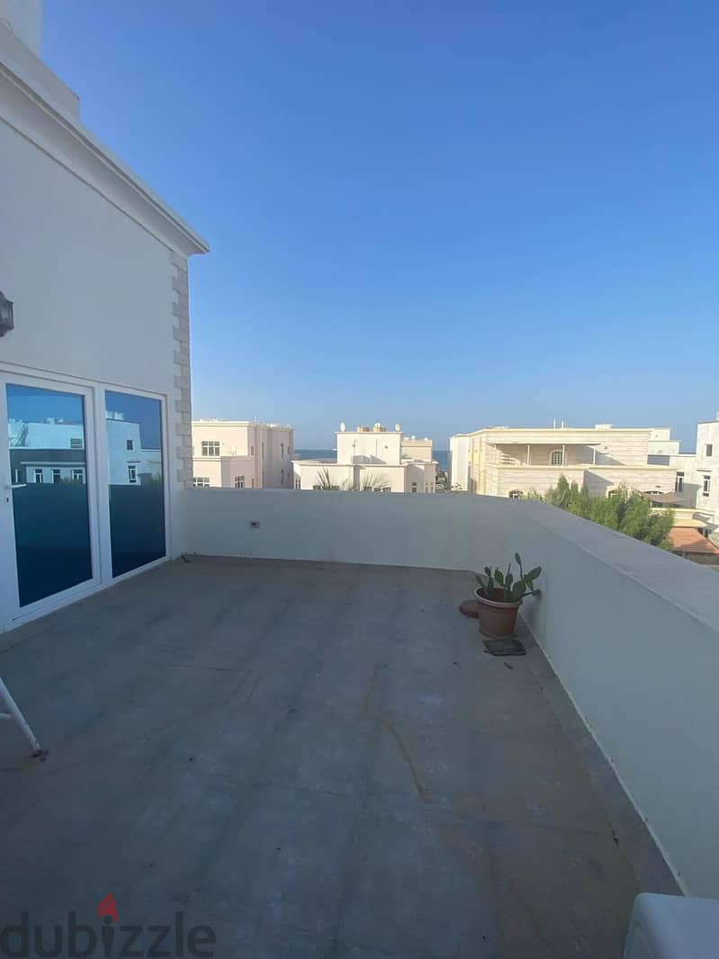 "SR-YR-612 *Spacious 4-Bedroom Home Available for Rent in Al Hail 8