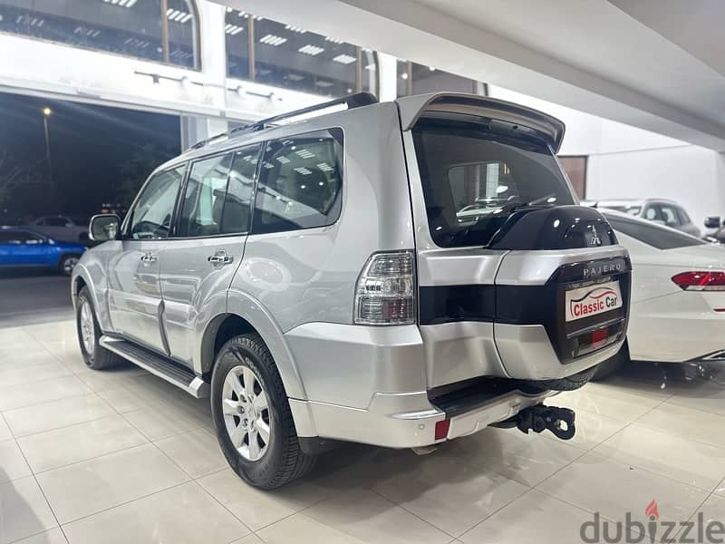 Mitsubishi Pajero 2020 4