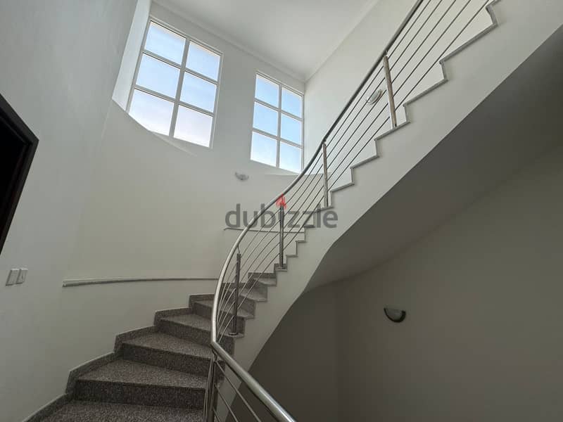 "SR-MZ-594 Sea Side Villa is located in a compound in Al Hail North 10