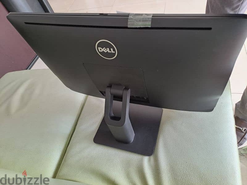 dell AIO PC touch i5 8gb 256gb 1