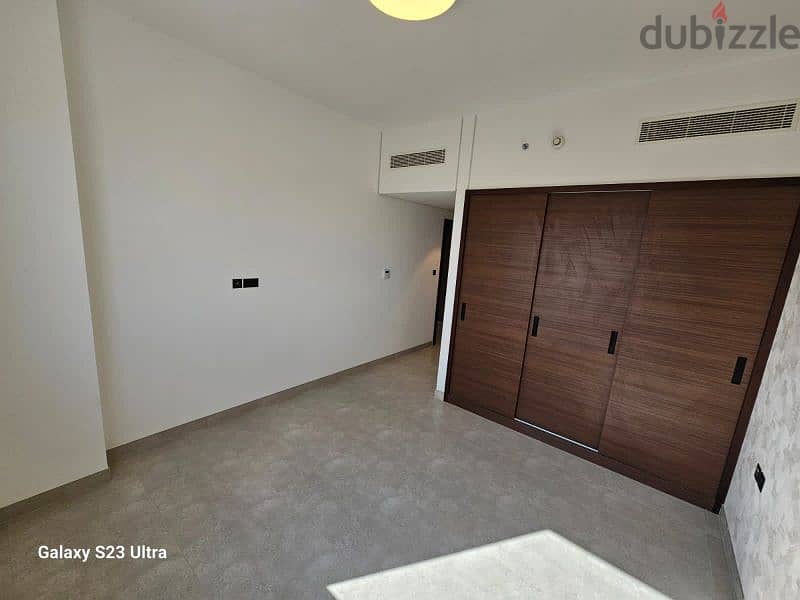 Luxurious 2-Bedroom Apartment with Maid’s Room in Muscat Hills 9