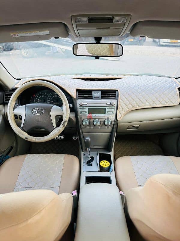 Toyota Camry 2011 5