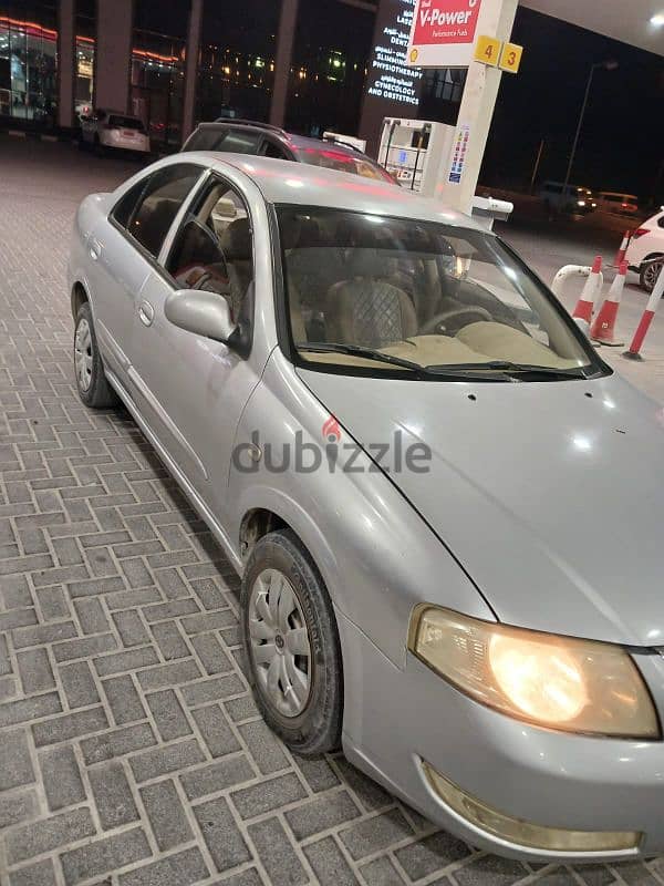 Nissan Sunny 2010 1