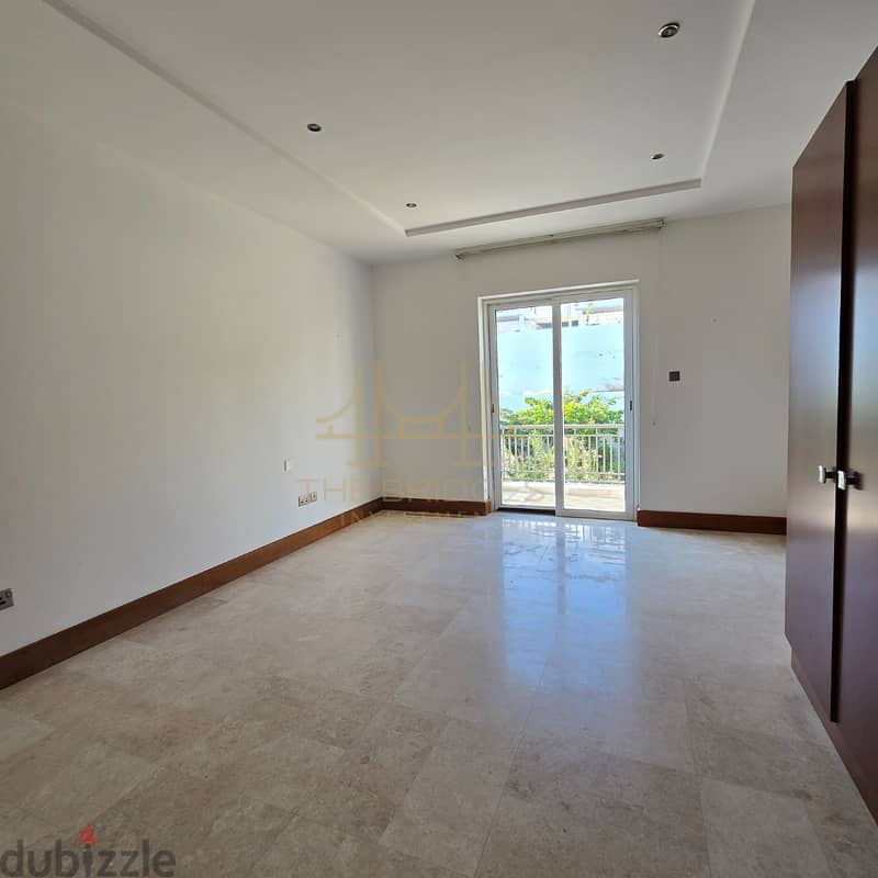 AL QURUM | LUXURY 5+2BR COMPOUND VILLA WITH PRIVATE POOL 8