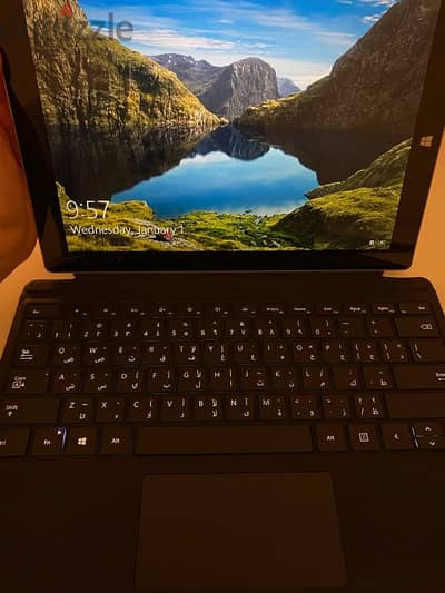 Microsoft Surface 3 Tablet, Intel Atom x7 x7-Z8700, 1.6 GHz, 4 GB