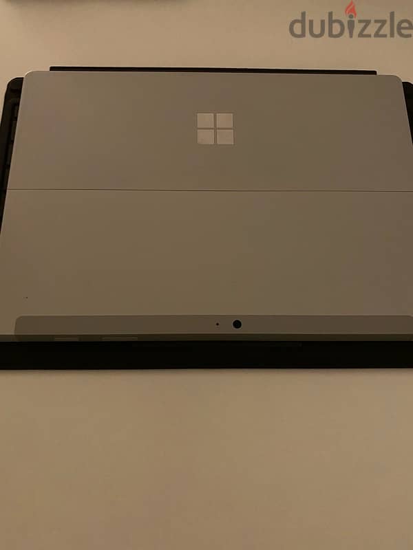 Microsoft Surface 3 Tablet, Intel Atom x7 x7-Z8700, 1.6 GHz, 4 GB 2