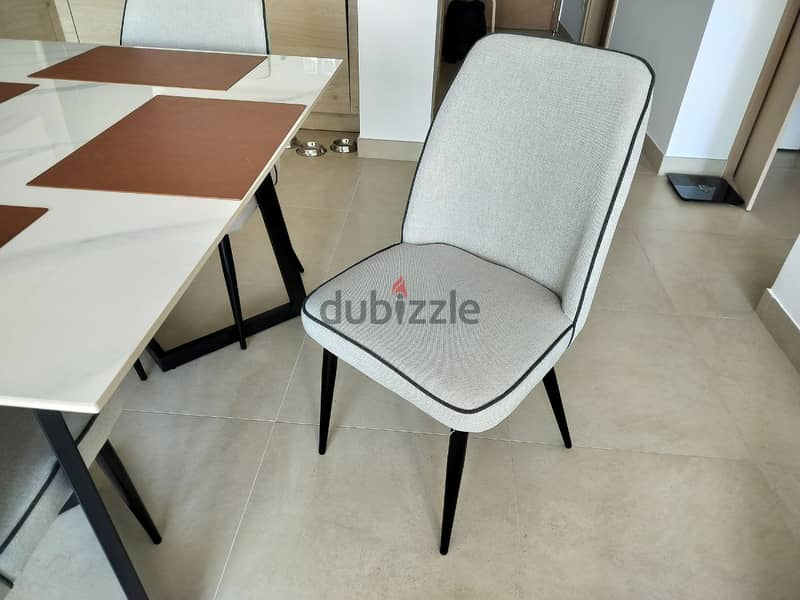 New dining set (4 seats) / طقم طعام جديد (4 مقاعد) 1