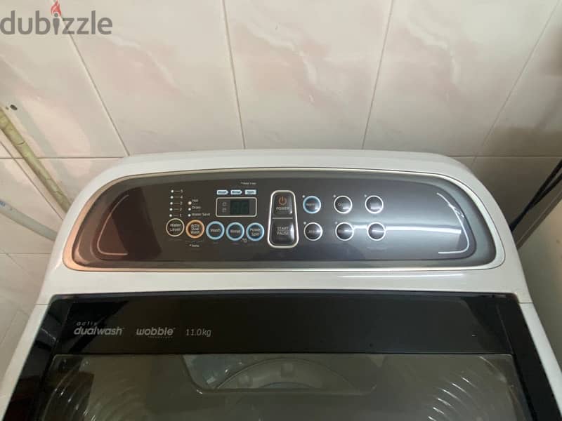 11KG Topload washing machine in gr8 condition 1