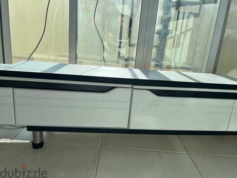 good condition tv table (urgent selling) 1