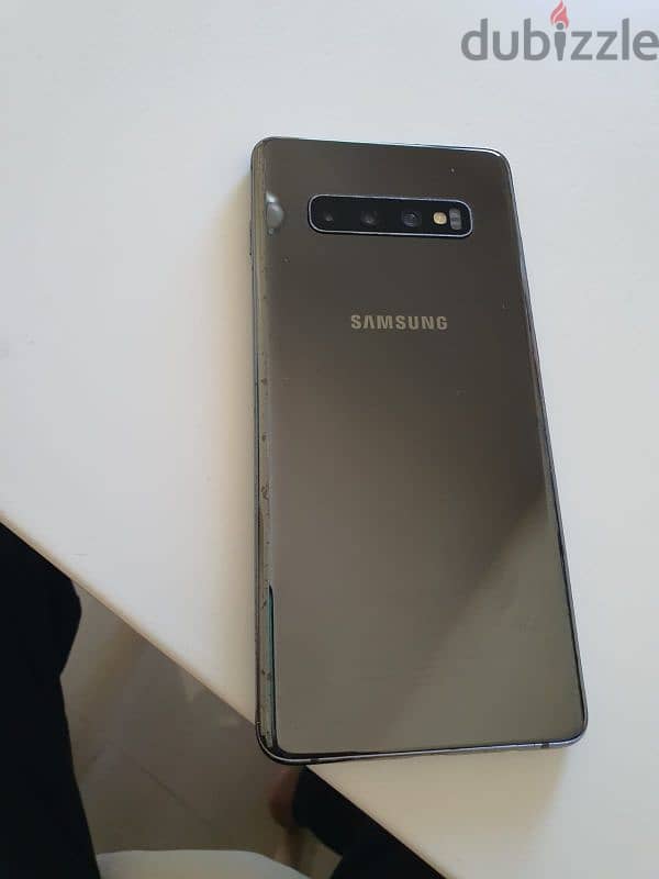 Samsung S10 plus 1