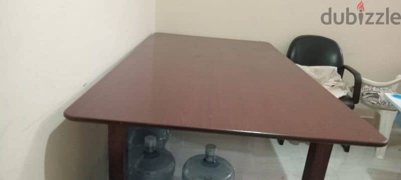 table for. sale 0